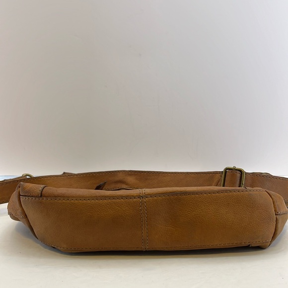 Fossil Sasha Distressed Dark Tan Leather Large Crossbody Saddle Bag Purse - Picture 15 of 16
